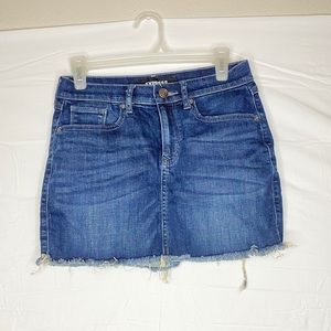 Mid-thigh Denim Skirt